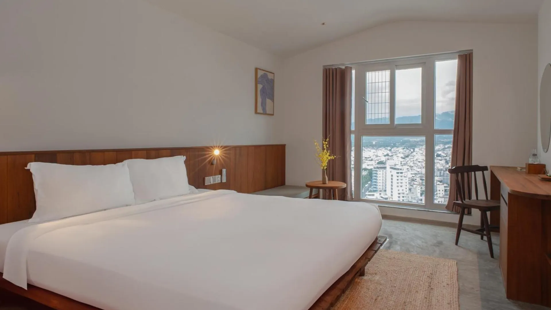 Green World Hotel Nha Trang 4*,